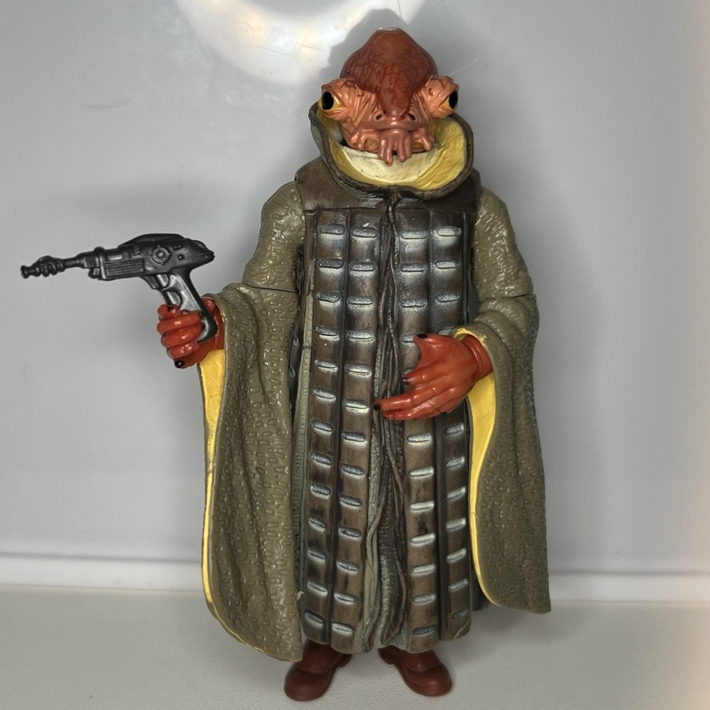 2005 Hasbro Star Wars Revenge of the Sith Meena Tills Senator action figure #47